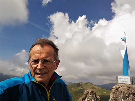 Alla Madonna delle Cime sul Corno Zuccone (1458 m) da Reggetto di Vedeseta il 14 maggio 2017 - FOTOGALLERY